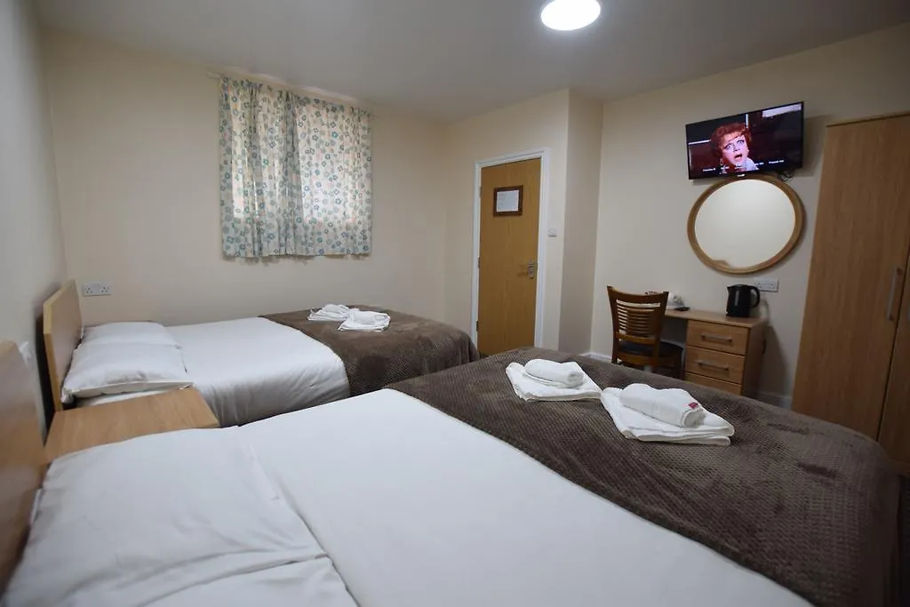 Hotel Woodlands Lodge Ilford